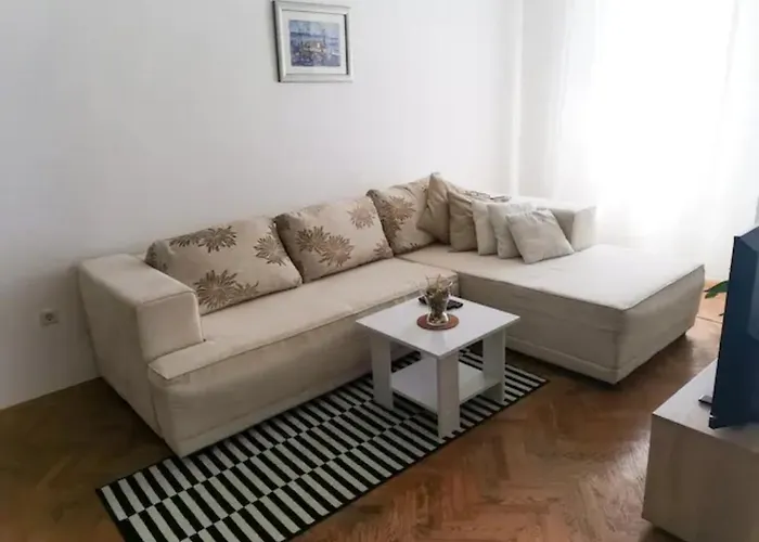 Apartmán With Wifi - 13120 Split